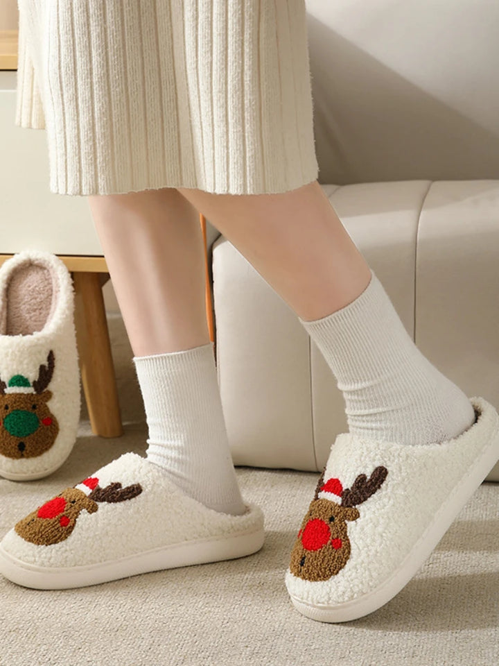 Christmas Elk Plush Slippers – Cozy Indoor Winter Shoes for Men & Women